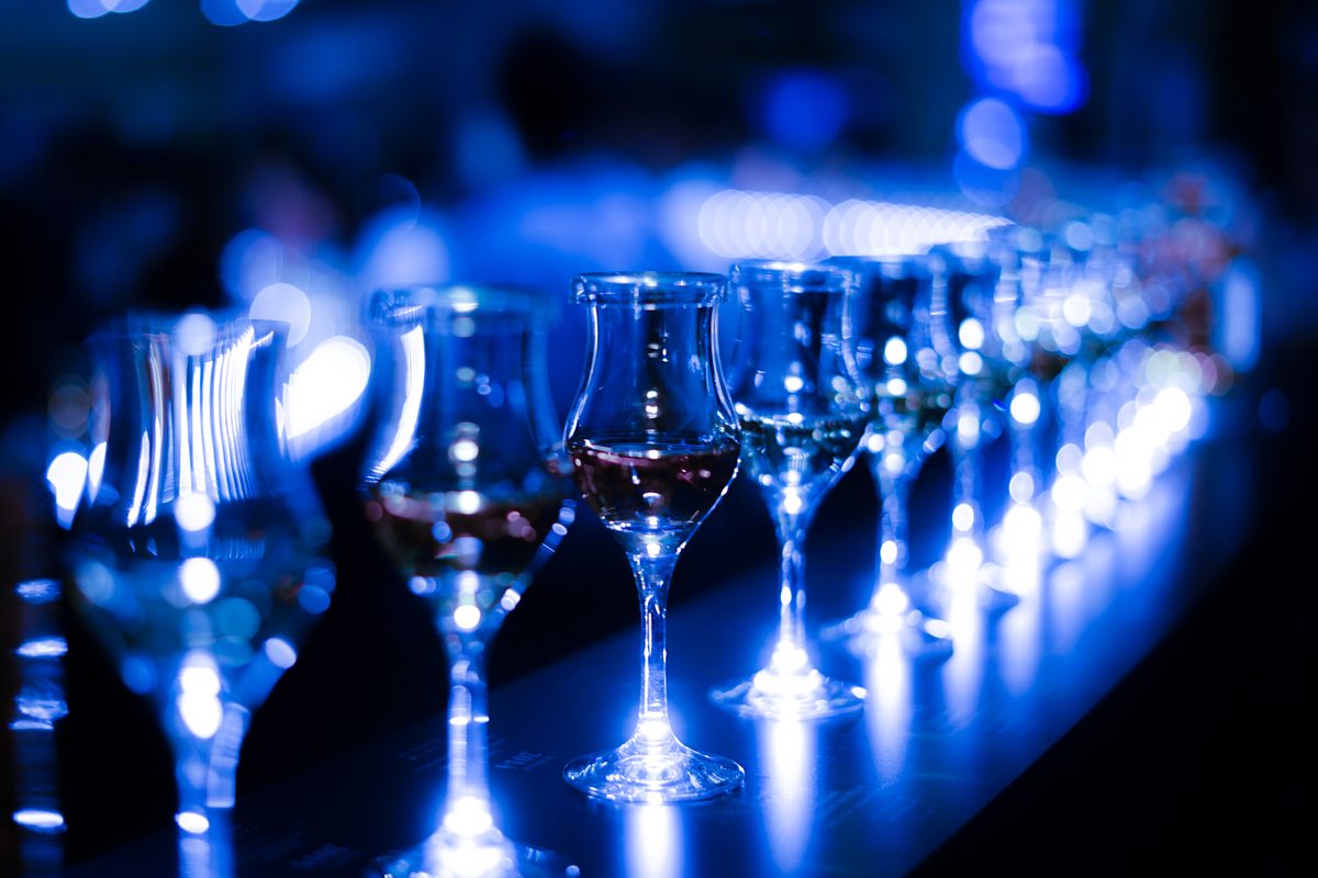 glasses under the blue light